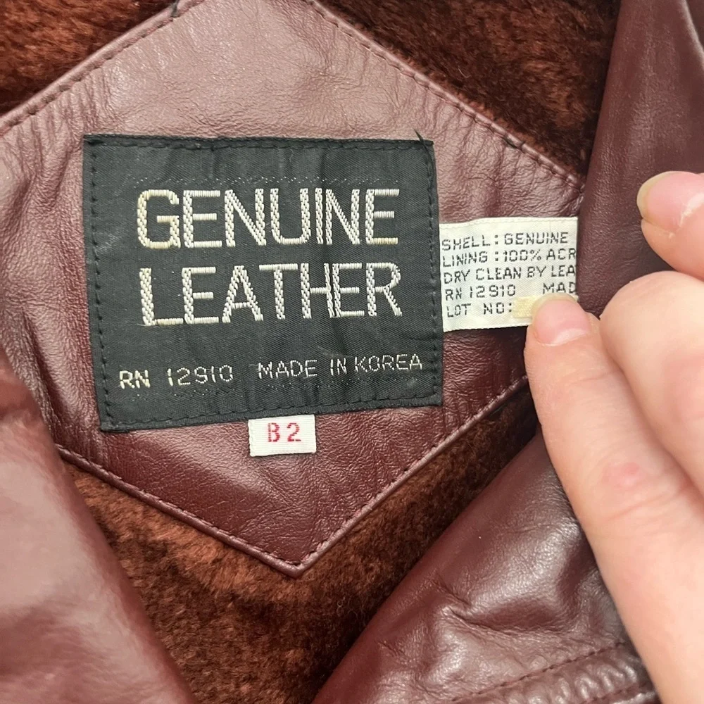 Made In Korea 70’s Vintage Leather Trench Coat Fully Removable Lining Size large